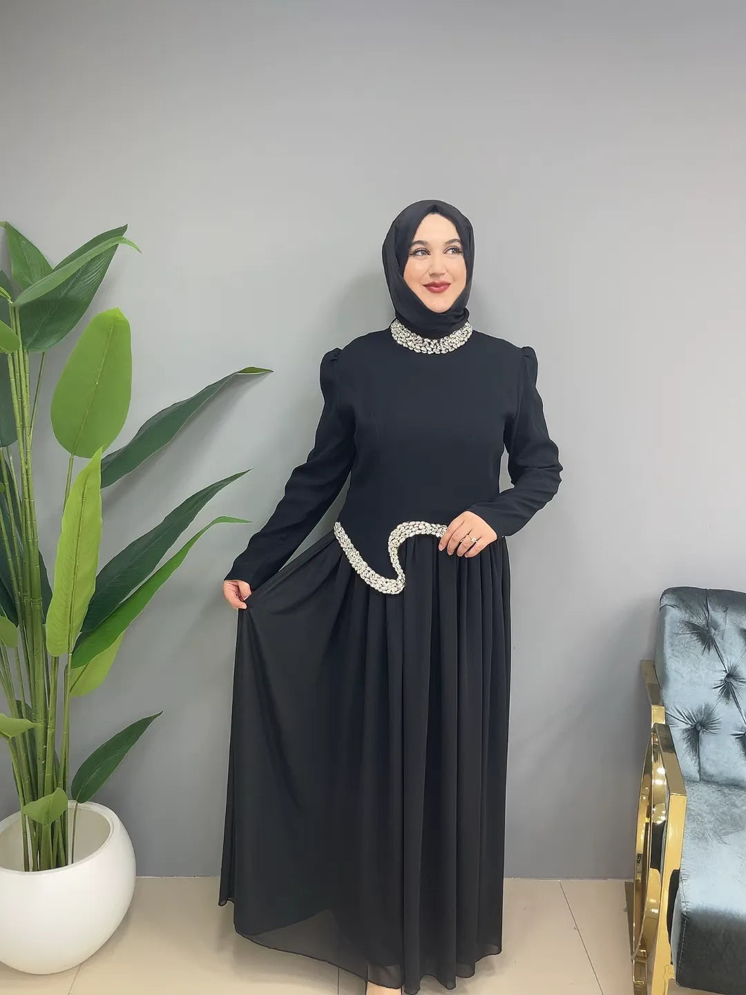 Yaka ve Bel Taşlı Eteği Pileli 1152 Abiye