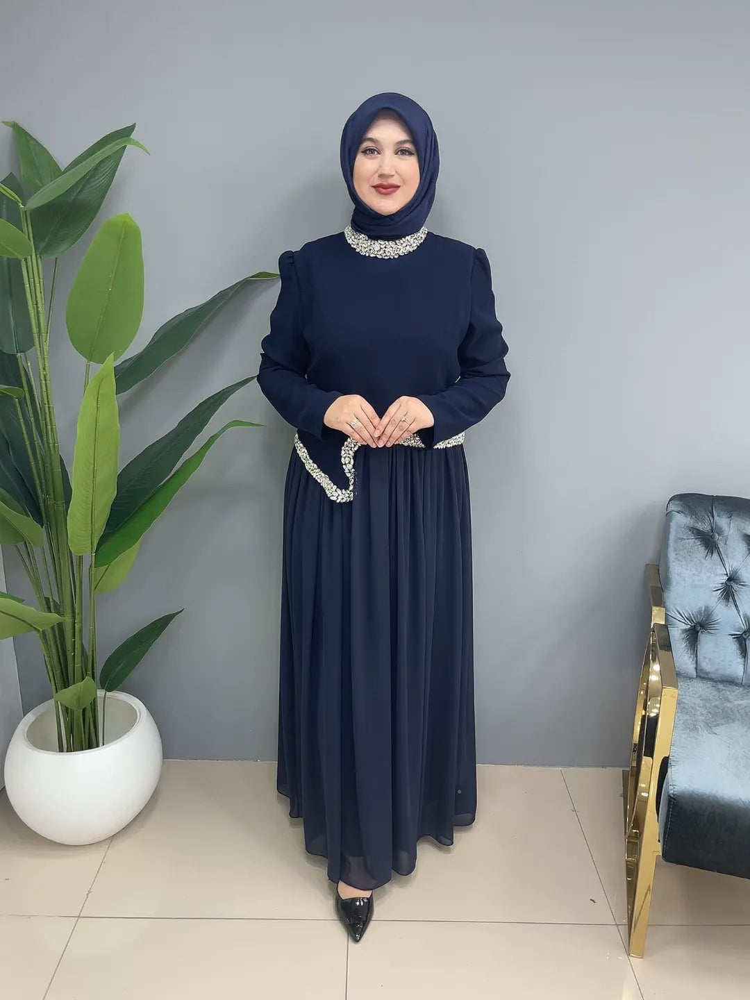 Yaka ve Bel Taşlı Eteği Pileli 1152 Abiye