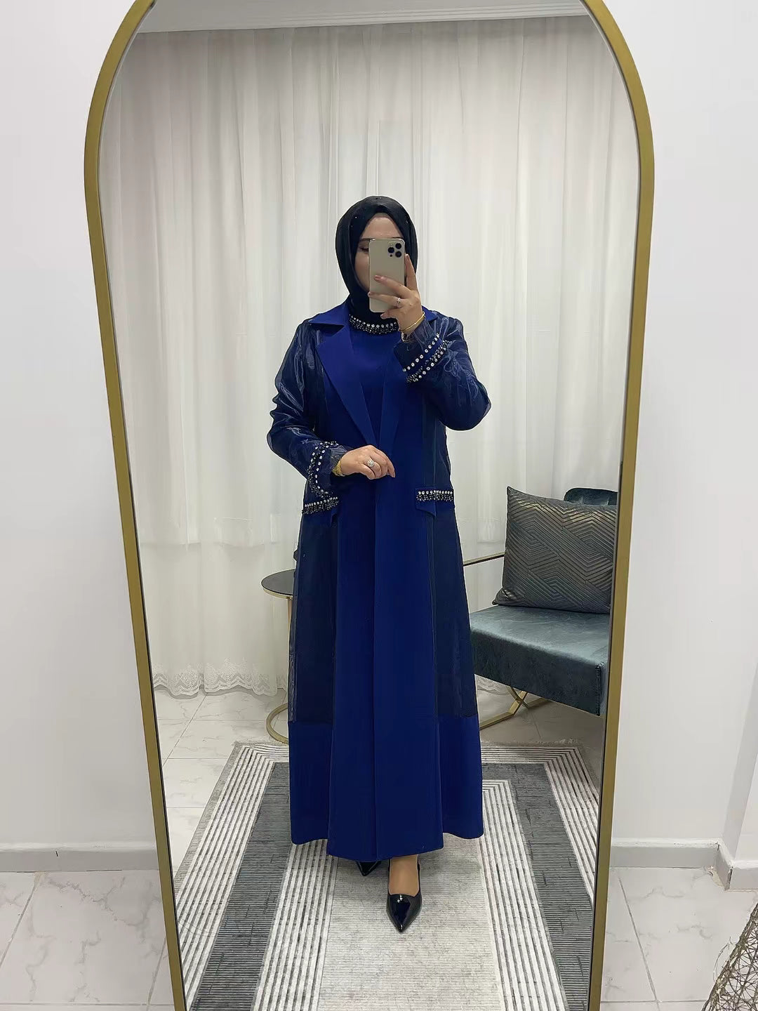 3127 Abaya