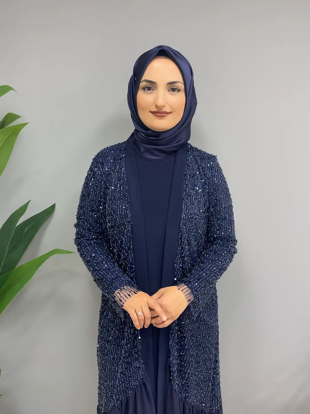 Taş İşleme Detaylı 7517 Abaya