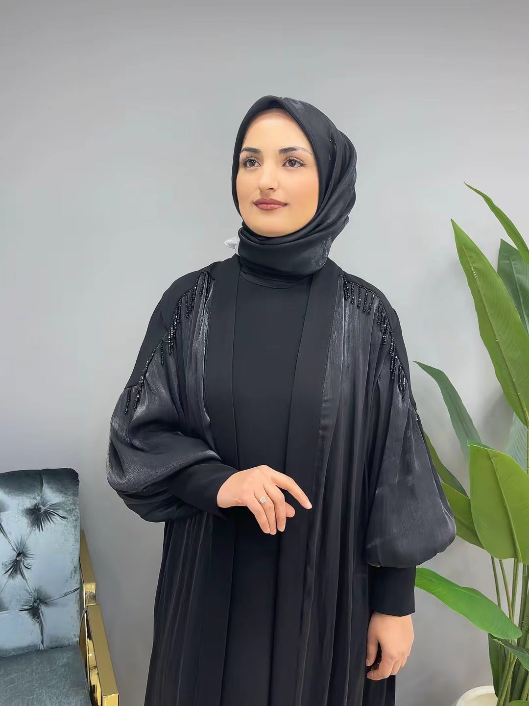 4201 Abaya