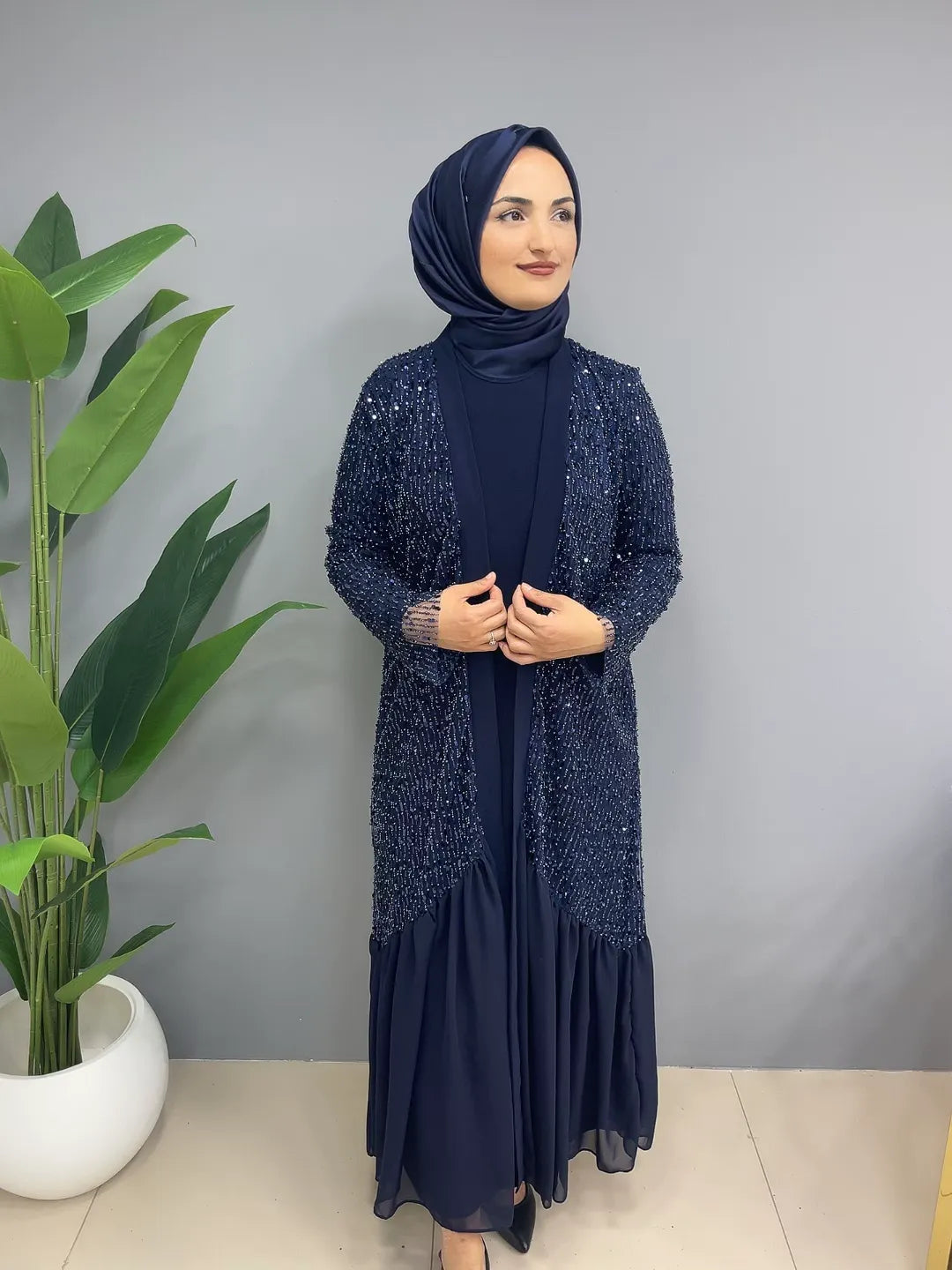 Taş İşleme Detaylı 7517 Abaya