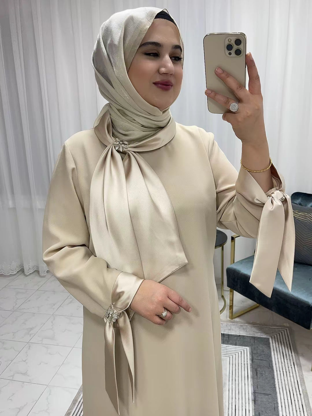 8100 Abiye